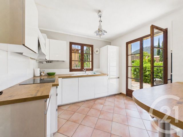 Maison &agrave; vendre - 5 pi&egrave;ces - 96,85 m2 - La Valette Du Var - 83 - PROVENCE-ALPES-COTE-D-AZUR