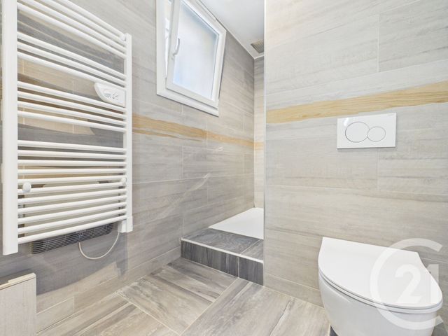 Maison &agrave; vendre - 5 pi&egrave;ces - 96,85 m2 - La Valette Du Var - 83 - PROVENCE-ALPES-COTE-D-AZUR