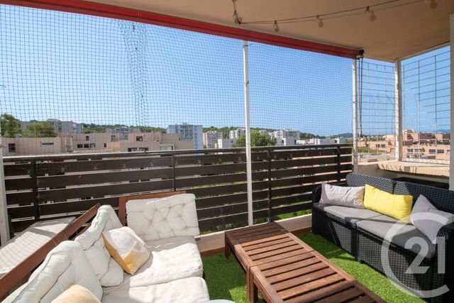 Appartement F2 &agrave; louer - 2 pi&egrave;ces - 52,43 m2 - La Valette Du Var - 83 - PROVENCE-ALPES-COTE-D-AZUR