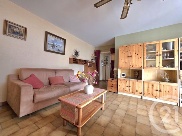 Appartement T3 &agrave; vendre - 3 pi&egrave;ces - 71,42 m2 - La Valette Du Var - 83 - PROVENCE-ALPES-COTE-D-AZUR