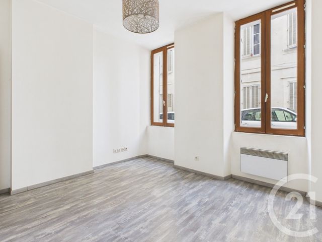 Appartement T2 &agrave; vendre - 2 pi&egrave;ces - 40,30 m2 - Toulon - 83 - PROVENCE-ALPES-COTE-D-AZUR