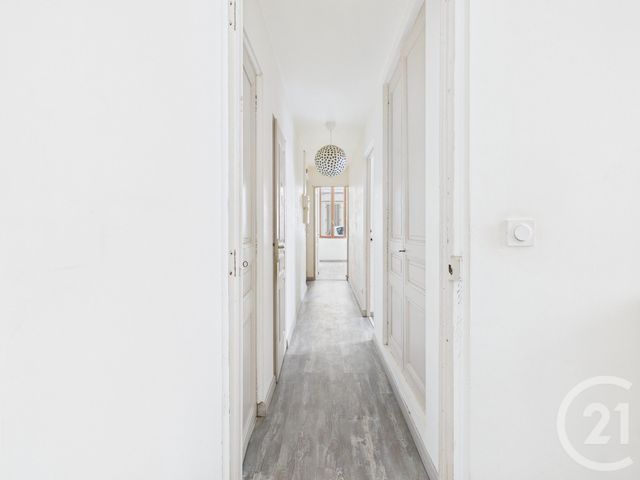 Appartement T2 &agrave; vendre - 2 pi&egrave;ces - 40,30 m2 - Toulon - 83 - PROVENCE-ALPES-COTE-D-AZUR