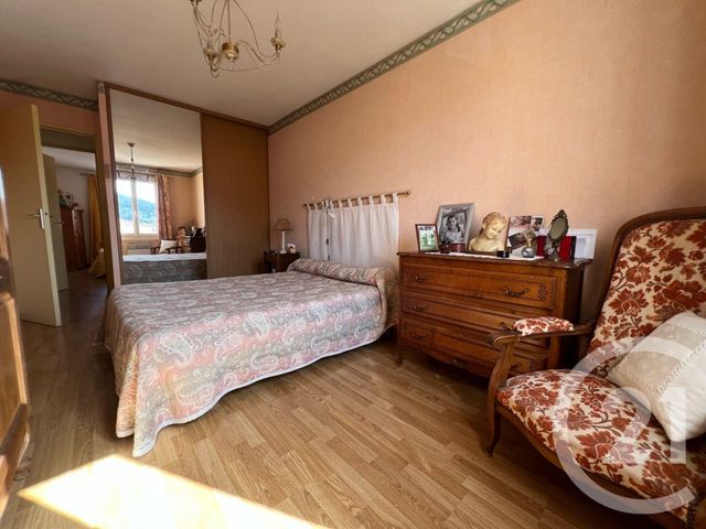 Appartement T3 &agrave; vendre - 3 pi&egrave;ces - 66,86 m2 - La Valette Du Var - 83 - PROVENCE-ALPES-COTE-D-AZUR