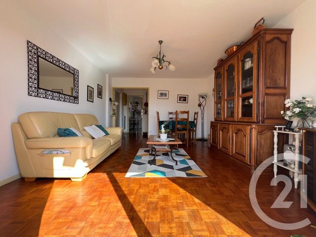 Appartement T3 &agrave; vendre - 3 pi&egrave;ces - 66,86 m2 - La Valette Du Var - 83 - PROVENCE-ALPES-COTE-D-AZUR