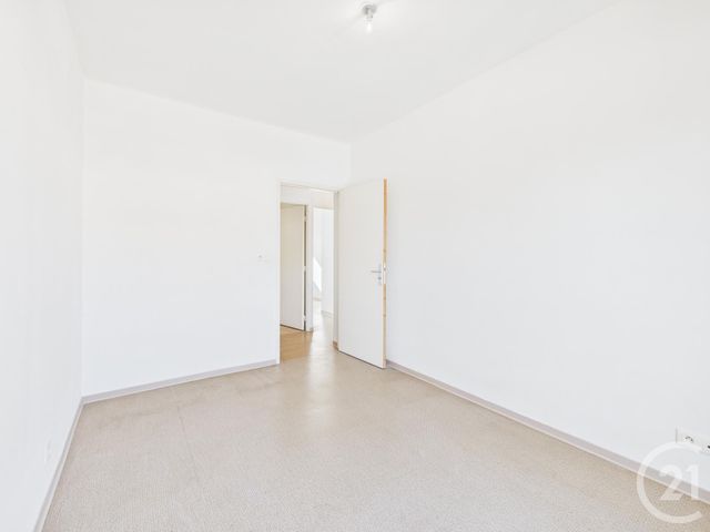 Appartement F3 &agrave; louer - 3 pi&egrave;ces - 51,76 m2 - Toulon - 83 - PROVENCE-ALPES-COTE-D-AZUR