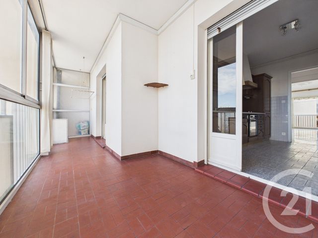 Appartement T3 &agrave; vendre - 3 pi&egrave;ces - 70,09 m2 - Toulon - 83 - PROVENCE-ALPES-COTE-D-AZUR