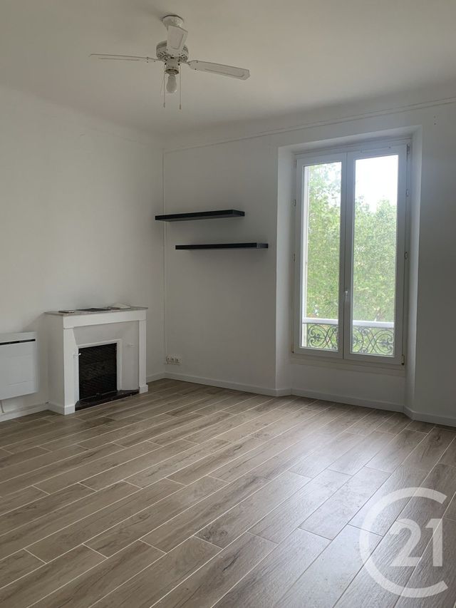 Appartement F2 &agrave; louer - 2 pi&egrave;ces - 55,89 m2 - Toulon - 83 - PROVENCE-ALPES-COTE-D-AZUR