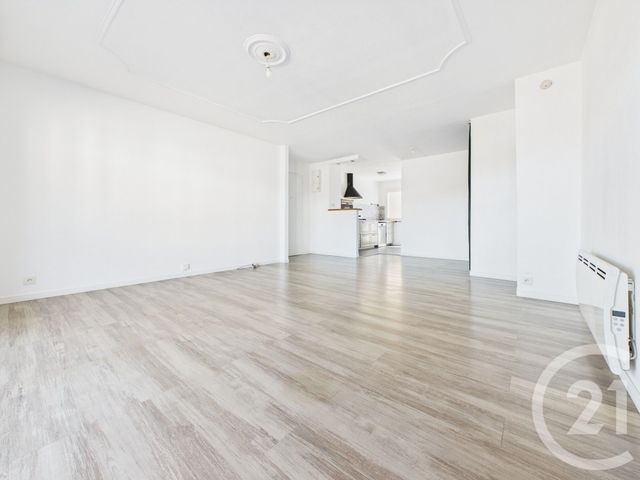 Appartement T4 &agrave; louer - 4 pi&egrave;ces - 78,64 m2 - La Garde - 83 - PROVENCE-ALPES-COTE-D-AZUR