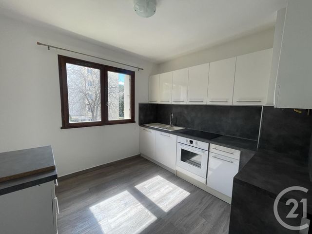 Appartement T1 &agrave; louer - 1 pi&egrave;ce - 34,53 m2 - La Valette Du Var - 83 - PROVENCE-ALPES-COTE-D-AZUR