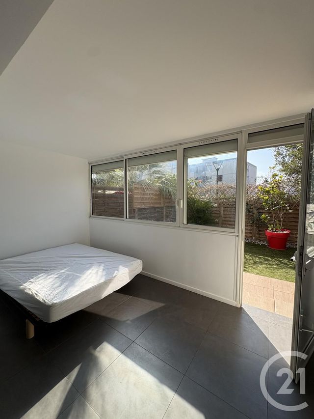 Appartement F2 &agrave; louer - 2 pi&egrave;ces - 27,12 m2 - La Garde - 83 - PROVENCE-ALPES-COTE-D-AZUR