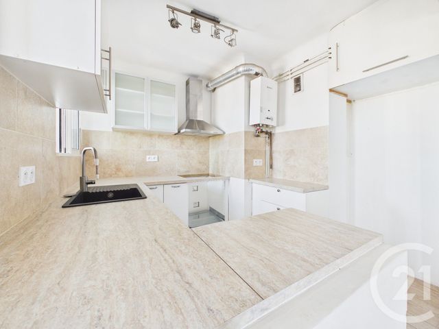 Appartement T3 &agrave; vendre - 3 pi&egrave;ces - 54 m2 - Toulon - 83 - PROVENCE-ALPES-COTE-D-AZUR