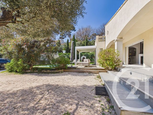 Maison &agrave; vendre - 5 pi&egrave;ces - 136,23 m2 - La Seyne Sur Mer - 83 - PROVENCE-ALPES-COTE-D-AZUR