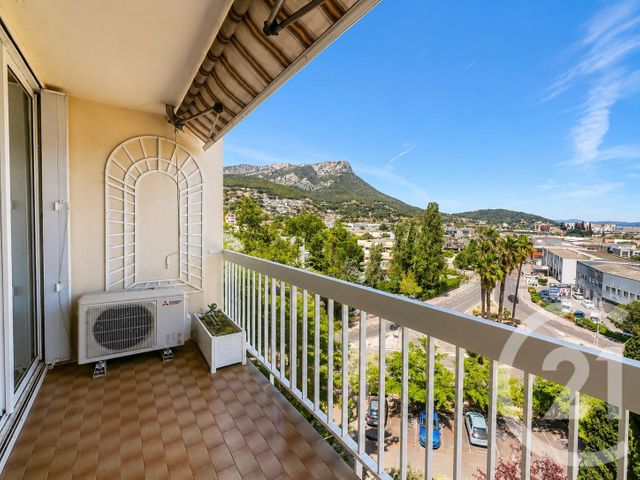 Appartement T5 &agrave; vendre - 4 pi&egrave;ces - 99,09 m2 - La Valette Du Var - 83 - PROVENCE-ALPES-COTE-D-AZUR