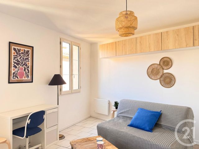 Appartement F1 &agrave; louer - 1 pi&egrave;ce - 29,05 m2 - Toulon - 83 - PROVENCE-ALPES-COTE-D-AZUR