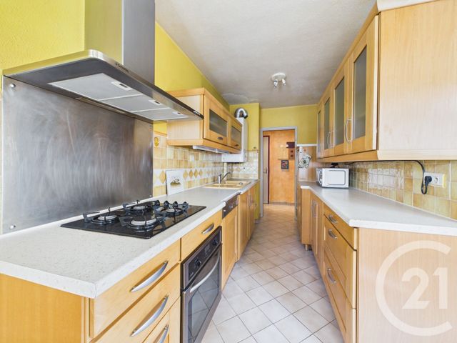 Appartement &agrave; vendre - 3 pi&egrave;ces - 67,51 m2 - La Valette Du Var - 83 - PROVENCE-ALPES-COTE-D-AZUR