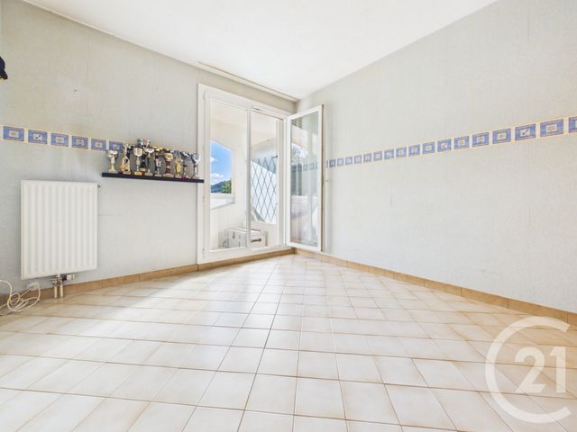 Appartement &agrave; vendre - 3 pi&egrave;ces - 67,51 m2 - La Valette Du Var - 83 - PROVENCE-ALPES-COTE-D-AZUR