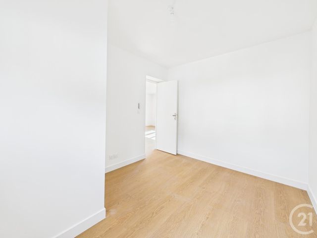 Appartement F3 &agrave; louer - 3 pi&egrave;ces - 52,40 m2 - Toulon - 83 - PROVENCE-ALPES-COTE-D-AZUR