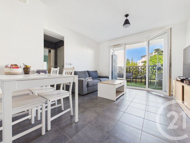 Appartement F2 &agrave; vendre - 2 pi&egrave;ces - 44 m2 - Toulon - 83 - PROVENCE-ALPES-COTE-D-AZUR