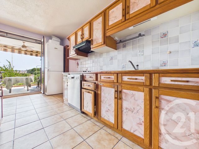 Appartement T4 &agrave; vendre - 4 pi&egrave;ces - 99,80 m2 - La Valette Du Var - 83 - PROVENCE-ALPES-COTE-D-AZUR