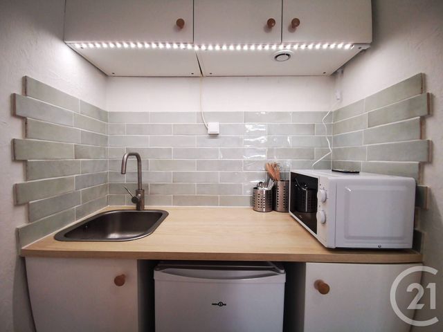 Appartement Studio &agrave; vendre - 1 pi&egrave;ce - 24 m2 - Toulon - 83 - PROVENCE-ALPES-COTE-D-AZUR