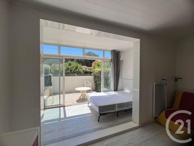 Appartement F1 &agrave; louer - 1 pi&egrave;ce - 21,14 m2 - La Valette Du Var - 83 - PROVENCE-ALPES-COTE-D-AZUR