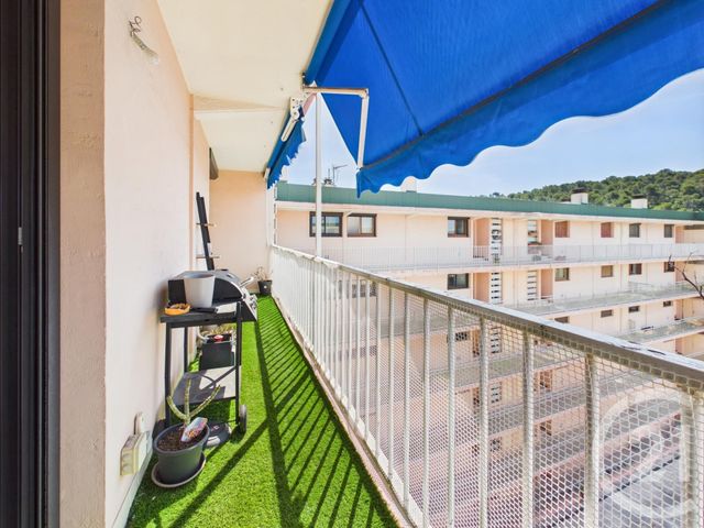 Appartement F3 &agrave; vendre - 3 pi&egrave;ces - 72 m2 - La Valette Du Var - 83 - PROVENCE-ALPES-COTE-D-AZUR