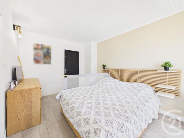 Appartement F3 &agrave; vendre - 3 pi&egrave;ces - 72 m2 - La Valette Du Var - 83 - PROVENCE-ALPES-COTE-D-AZUR