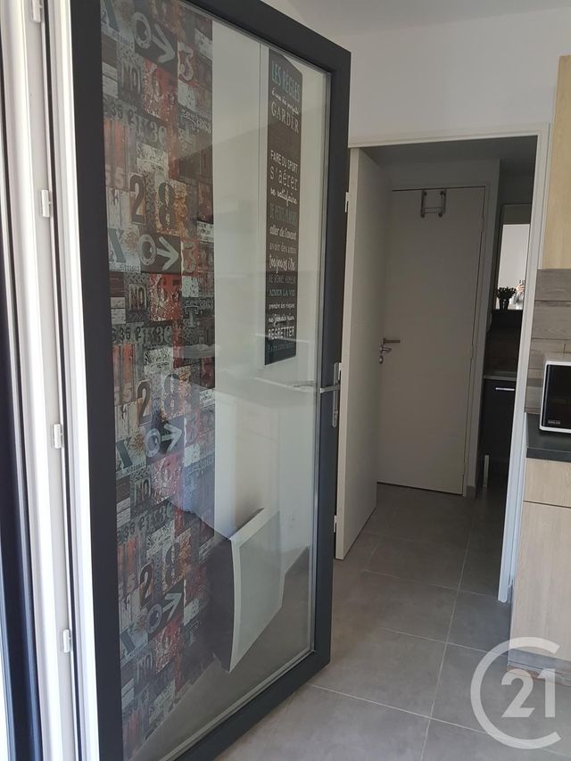 Appartement T1 &agrave; louer - 1 pi&egrave;ce - 22,46 m2 - La Garde - 83 - PROVENCE-ALPES-COTE-D-AZUR