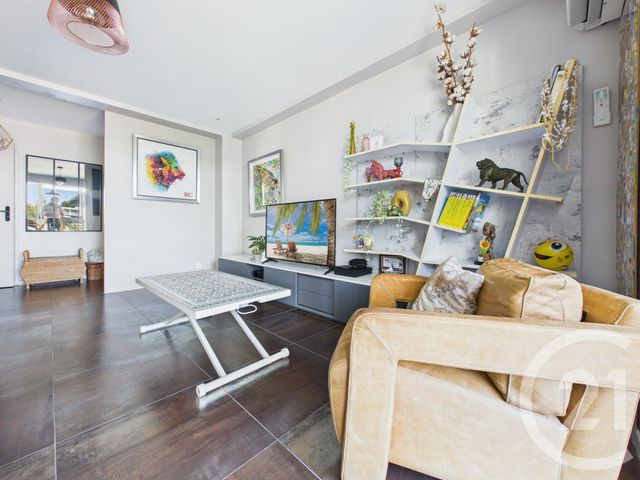 Appartement T4 &agrave; vendre - 4 pi&egrave;ces - 76,44 m2 - Toulon - 83 - PROVENCE-ALPES-COTE-D-AZUR
