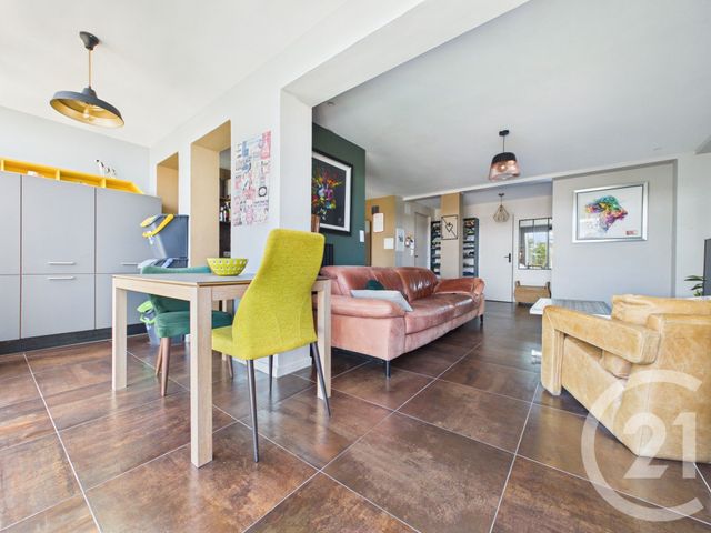 Appartement T4 &agrave; vendre - 4 pi&egrave;ces - 76,44 m2 - Toulon - 83 - PROVENCE-ALPES-COTE-D-AZUR