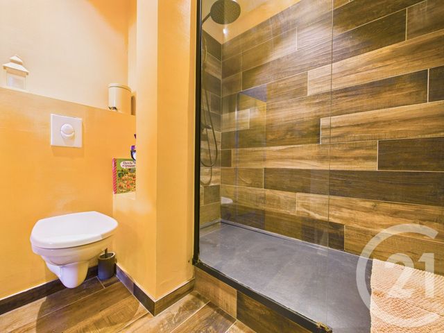 Appartement T4 &agrave; vendre - 4 pi&egrave;ces - 76,44 m2 - Toulon - 83 - PROVENCE-ALPES-COTE-D-AZUR