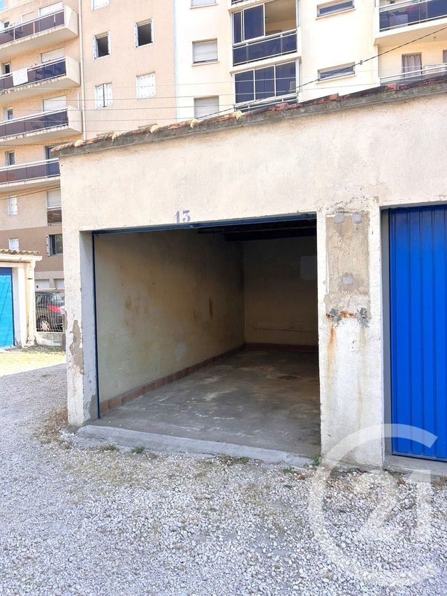 Parking &agrave; louer - 13 m2 - Toulon - 83 - PROVENCE-ALPES-COTE-D-AZUR