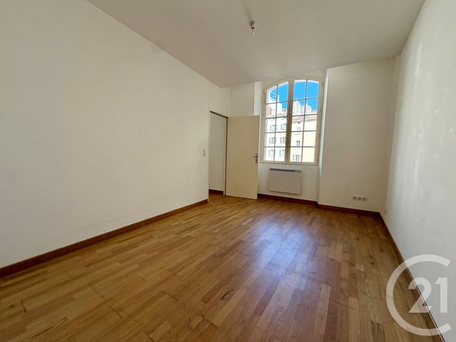 Appartement F4 &agrave; vendre - 4 pi&egrave;ces - 99,32 m2 - Toulon - 83 - PROVENCE-ALPES-COTE-D-AZUR