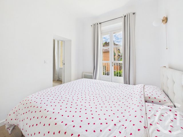 Appartement F3 &agrave; louer - 3 pi&egrave;ces - 50,07 m2 - Toulon - 83 - PROVENCE-ALPES-COTE-D-AZUR