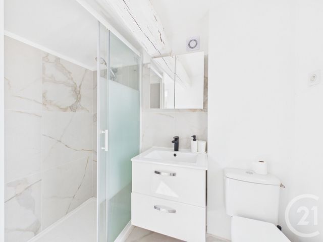 Appartement F1 &agrave; louer - 1 pi&egrave;ce - 14,05 m2 - Toulon - 83 - PROVENCE-ALPES-COTE-D-AZUR