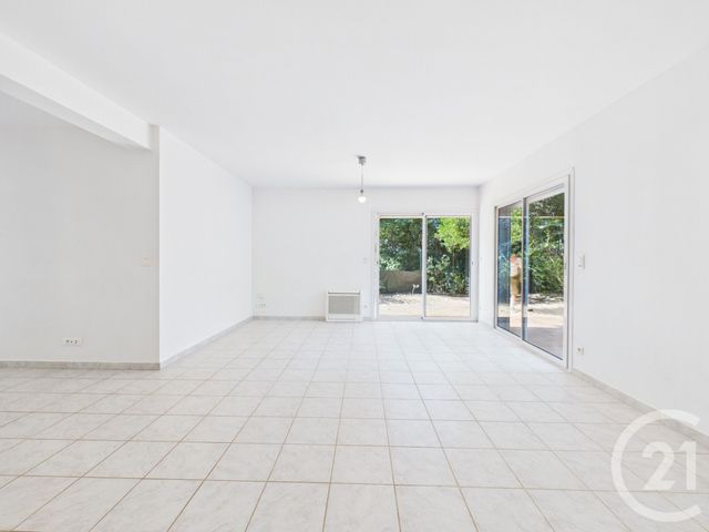 Maison &agrave; louer - 6 pi&egrave;ces - 159,59 m2 - Toulon - 83 - PROVENCE-ALPES-COTE-D-AZUR