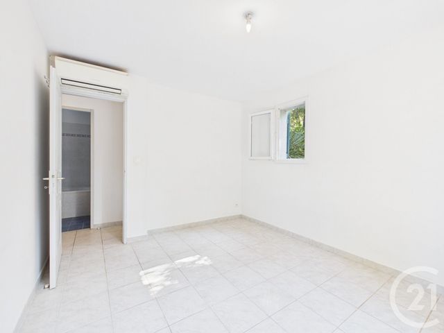 Maison &agrave; louer - 6 pi&egrave;ces - 159,59 m2 - Toulon - 83 - PROVENCE-ALPES-COTE-D-AZUR