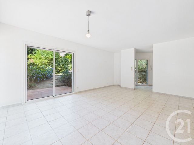Maison &agrave; louer - 6 pi&egrave;ces - 159,59 m2 - Toulon - 83 - PROVENCE-ALPES-COTE-D-AZUR
