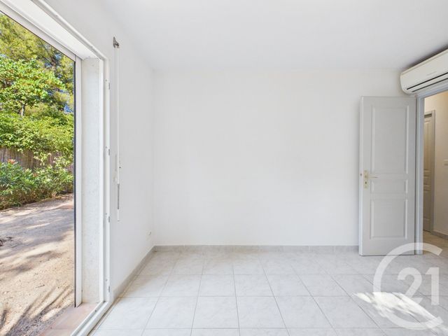 Maison &agrave; louer - 6 pi&egrave;ces - 159,59 m2 - Toulon - 83 - PROVENCE-ALPES-COTE-D-AZUR