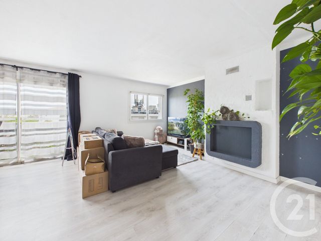 Appartement &agrave; louer - 3 pi&egrave;ces - 69,01 m2 - La Garde - 83 - PROVENCE-ALPES-COTE-D-AZUR