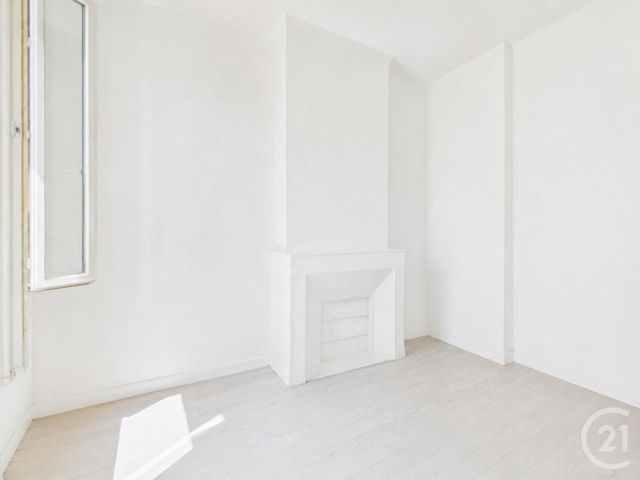 Appartement T3 &agrave; vendre - 3 pi&egrave;ces - 52,92 m2 - Toulon - 83 - PROVENCE-ALPES-COTE-D-AZUR