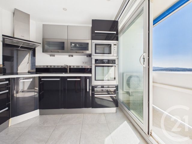 Appartement T4 &agrave; vendre - 4 pi&egrave;ces - 69,92 m2 - Toulon - 83 - PROVENCE-ALPES-COTE-D-AZUR