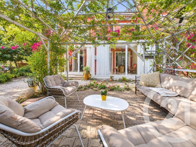 Maison &agrave; vendre - 8 pi&egrave;ces - 181,16 m2 - La Valette Du Var - 83 - PROVENCE-ALPES-COTE-D-AZUR