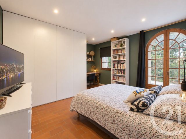 Appartement T3 &agrave; vendre - 3 pi&egrave;ces - 84,78 m2 - La Valette Du Var - 83 - PROVENCE-ALPES-COTE-D-AZUR