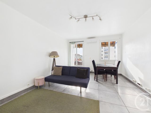 Appartement F3 &agrave; vendre - 3 pi&egrave;ces - 55 m2 - Toulon - 83 - PROVENCE-ALPES-COTE-D-AZUR