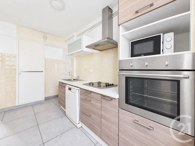 Appartement F3 &agrave; vendre - 3 pi&egrave;ces - 55 m2 - Toulon - 83 - PROVENCE-ALPES-COTE-D-AZUR