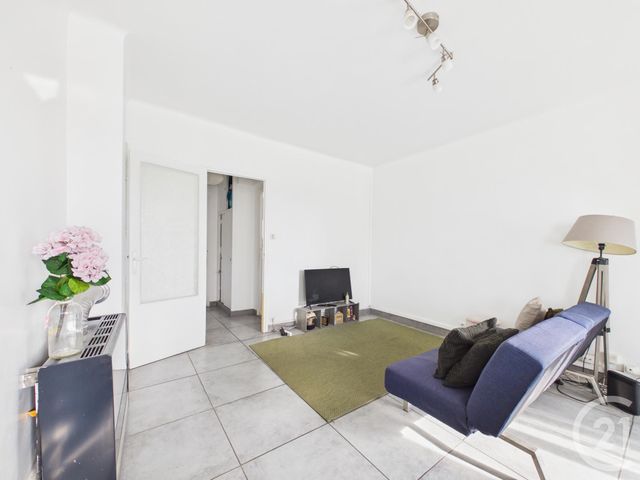Appartement F3 &agrave; vendre - 3 pi&egrave;ces - 55 m2 - Toulon - 83 - PROVENCE-ALPES-COTE-D-AZUR