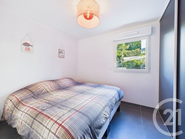 Appartement F3 &agrave; louer - 3 pi&egrave;ces - 64 m2 - Toulon - 83 - PROVENCE-ALPES-COTE-D-AZUR