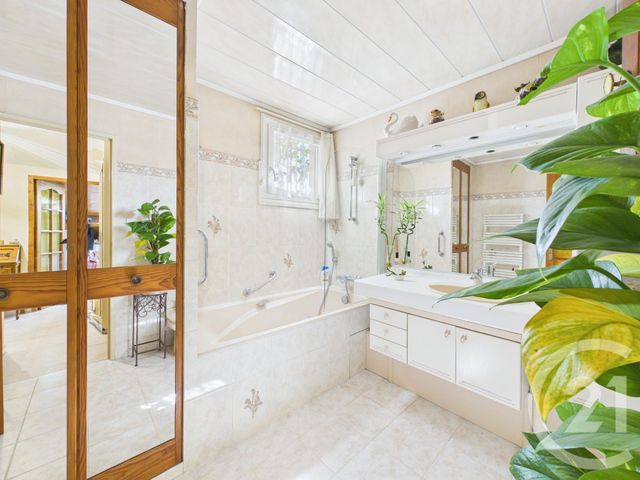 Maison &agrave; vendre - 4 pi&egrave;ces - 85,86 m2 - La Valette Du Var - 83 - PROVENCE-ALPES-COTE-D-AZUR