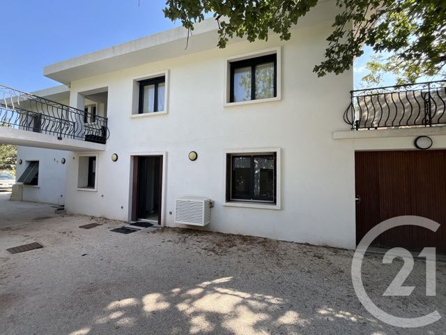 Appartement Studio &agrave; louer - 1 pi&egrave;ce - 33,51 m2 - Sollies Ville - 83 - PROVENCE-ALPES-COTE-D-AZUR